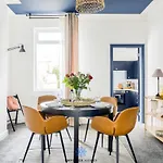 Doncaster Large Luxury 3 Bedroom House, Sleeps 8, City Centre, Racecourse, Free Parking, By Empower Homes